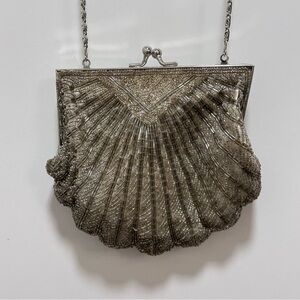 Vintage Beaded Silver Shell Clutch Bag